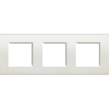 Placa cuadrada Livinglight Blanco 2 x 3 módulos LNA4802M3BI